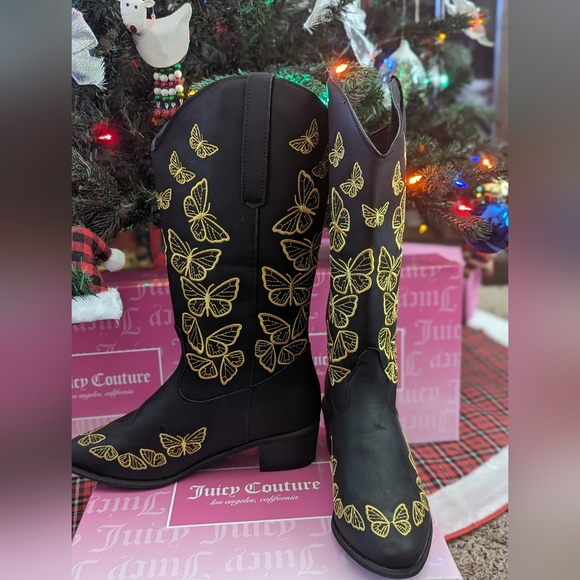 BNWOT Black With Butterfly Boots Size 8.5 - Picture 3 of 9